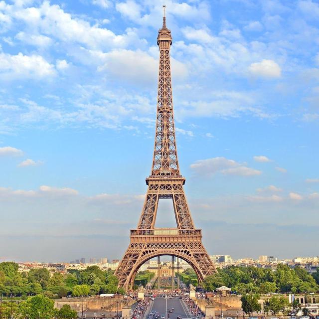 Eiffel Tower Tour