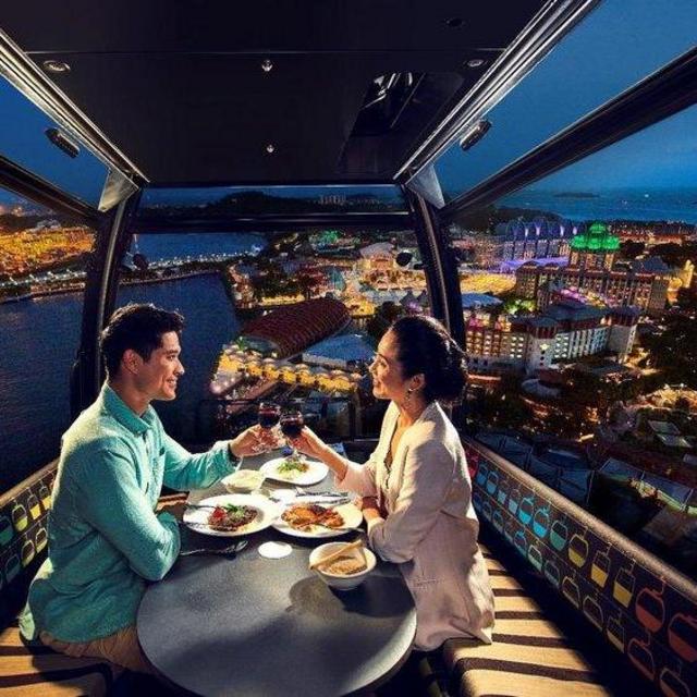 Dinner For Two in Singapore