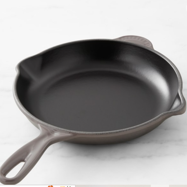 Le Creuset Classic Enameled Cast Iron Skillet Fry Pan, 9"