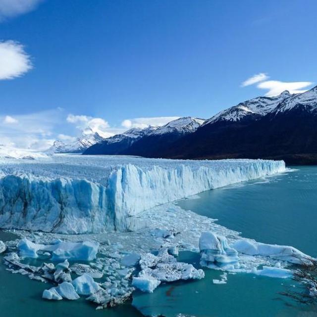 Perito Moreno Hiking Tour - El Calafate
