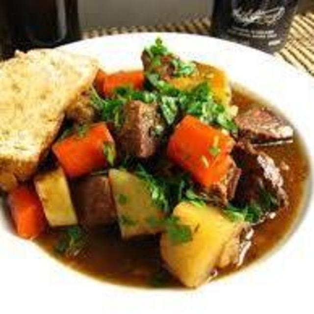 Traditional Irish dinner and dance