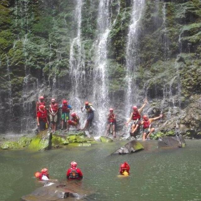 Boiling Pot Hike at Victoria Falls