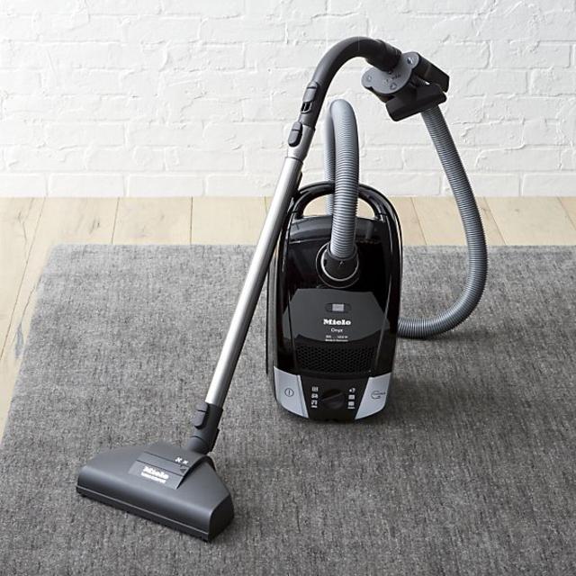 Miele Compact C2 Onyx Vacuum Cleaner