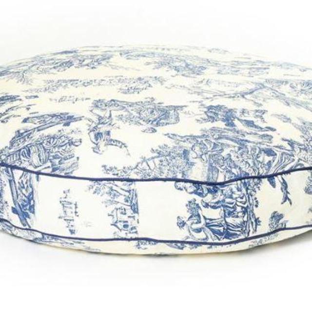 Round Dog Bed Blue Toile Fabric Cover (Small)