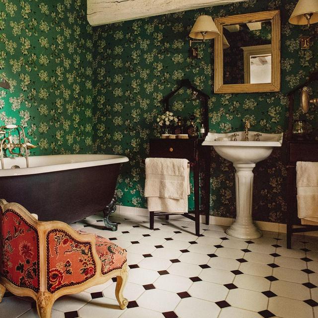 New Bathroom Gear