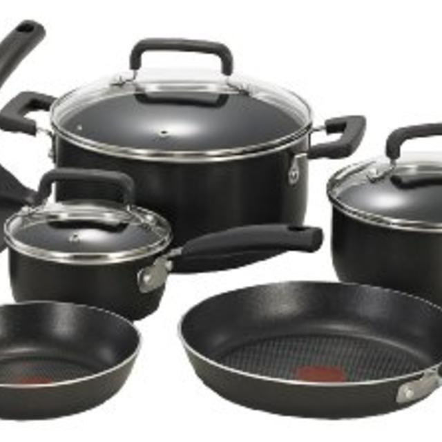 T-fal C111SC74 Signature Nonstick Expert Easy Clean Interior Thermo-Spot Heat Indicator Dishwasher Safe PFOA Free Oven Safe Cookware Set, 12-Piece, Black