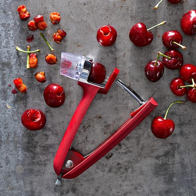 OXO Cherry & Olive Pitter