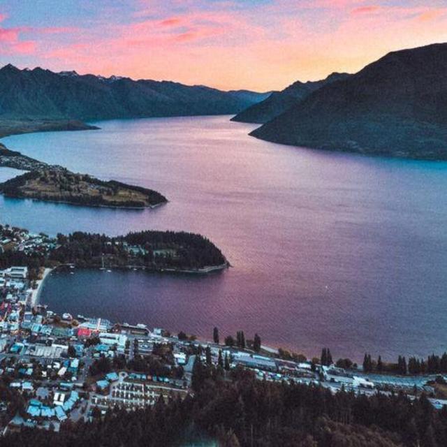 A Night in Queenstown
