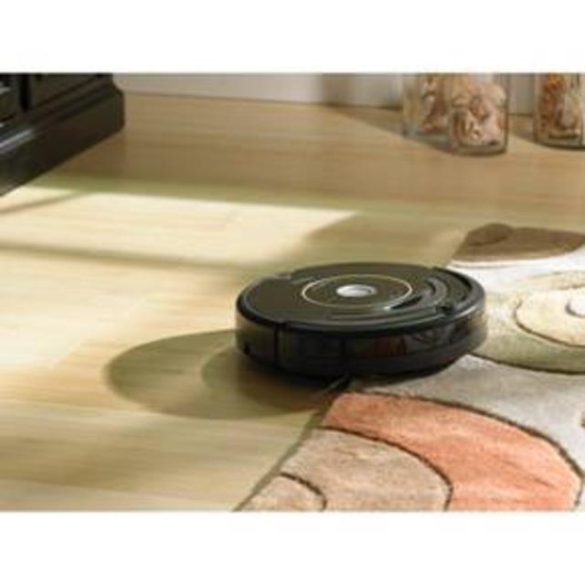 iRobot® Roomba® 650 Vacuum Cleaning Robot