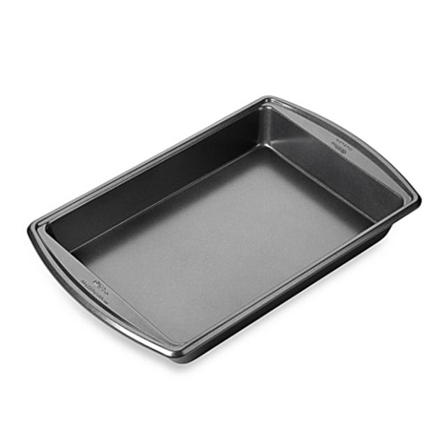 Wilton® Advance® 9-Inch x 13-Inch Oblong Cake Pan