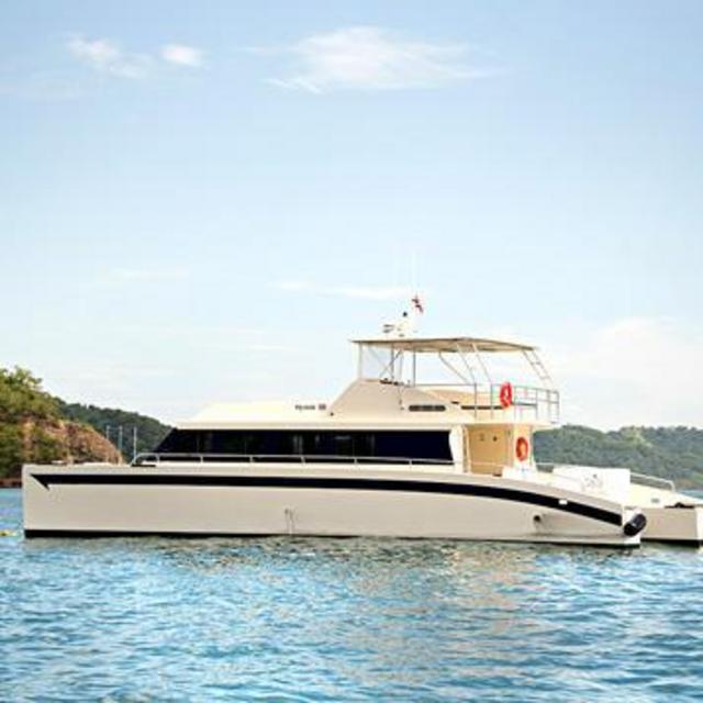 Tortuga Catamaran Day Trip