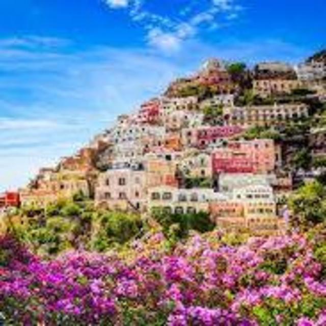 Boat tour around Positano