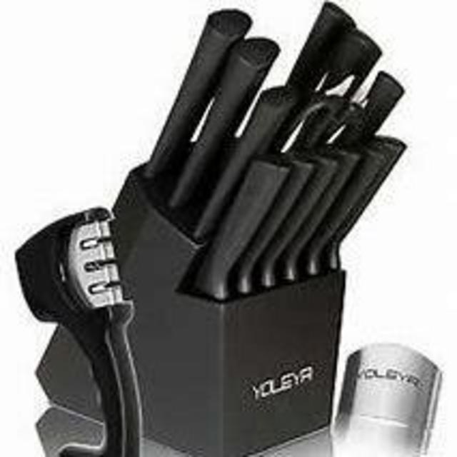 Knife Set with Block,YOLEYA 15 Pcs Black Kitchen Knife Set,Anti-rusting Boxed Knives Sets with Sharpener,German Stainless Steel Professional Chef Knife Set with Gift Box