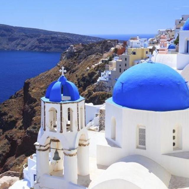Hotel / Resort in Santorini
