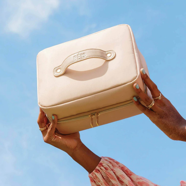 BEIS The Hanging Cosmetic Case, Color: beige