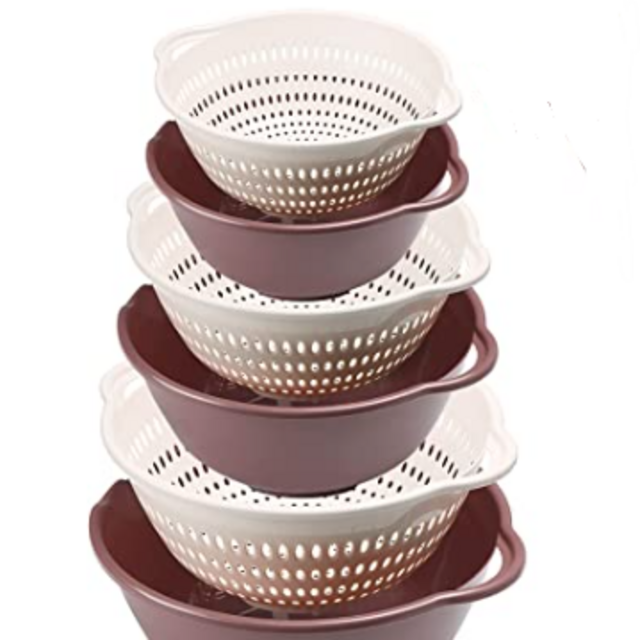 LRECNOM 6 Pieces Colander with bowl, Food Strainer for Pasta, Veggies and Fruits, BPA Free, Dishwasher Safe (large, Fuchsia)