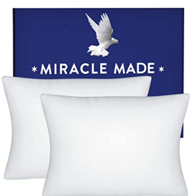 Miracle Made Pillow Cases, Extra Luxe Silver Infused Pillow Cases, Prevents 99.9% of Bacterial Growth, 500 Thread Count Supima Cotton Pillowcases, Ultra Breathable, Bedding (White, Standard)