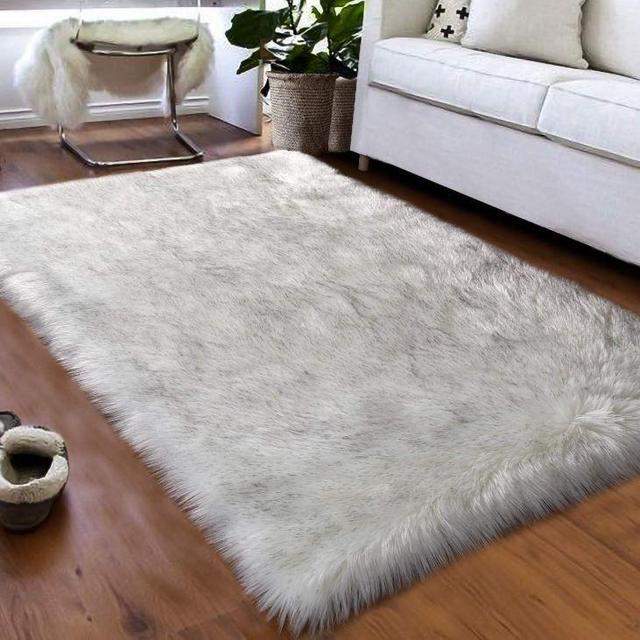 Softlife Faux Fur Sheepskin Area Rugs Shaggy Wool Carpet for Girls Room Bedroom Living Room Home Decor Rug (3ft x 5ft, White-Grey Tip)