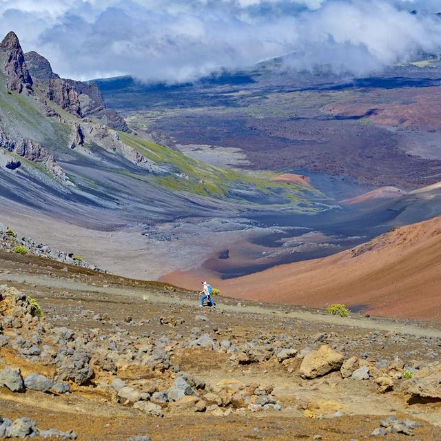 Hiking in Haleakalā National Park (Venmo - No Fee)