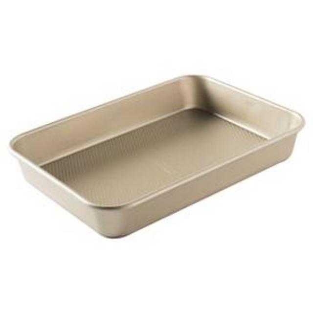 9 x 13 Inch Cake Pan - Gold - Threshold™
