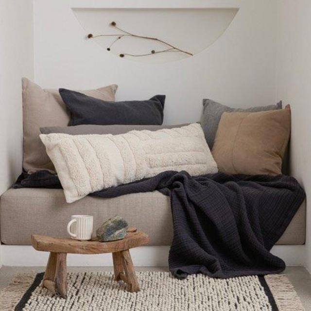 Throw Pillows