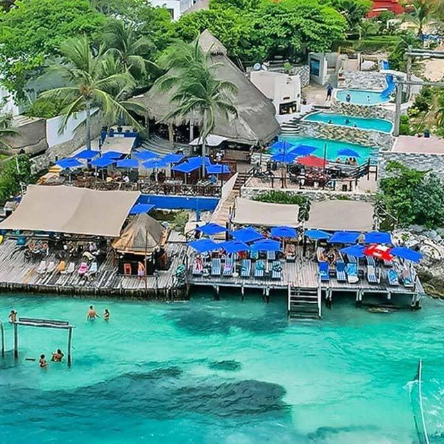 Kin Ha Beach Club Day Pass