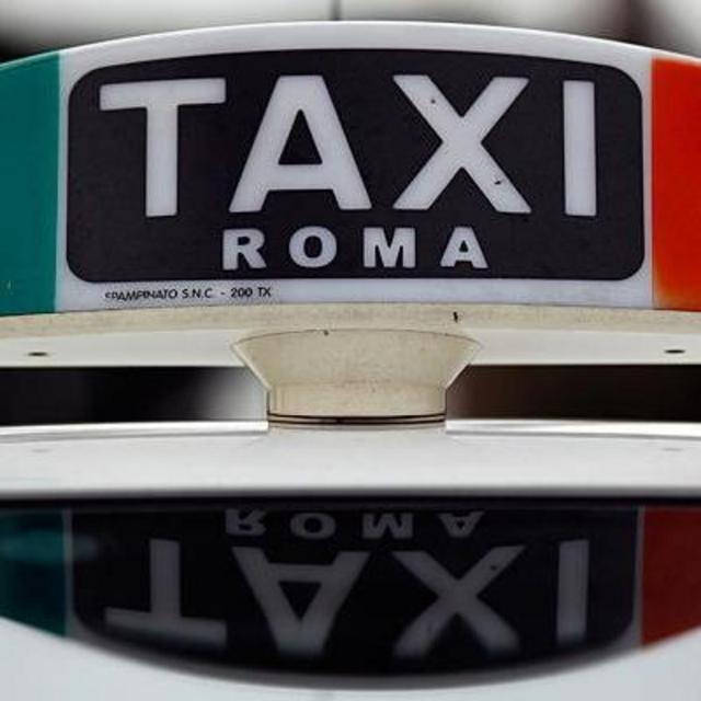 Private Taxis Around Italy