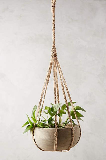 Kiri Wood Hanging Planter