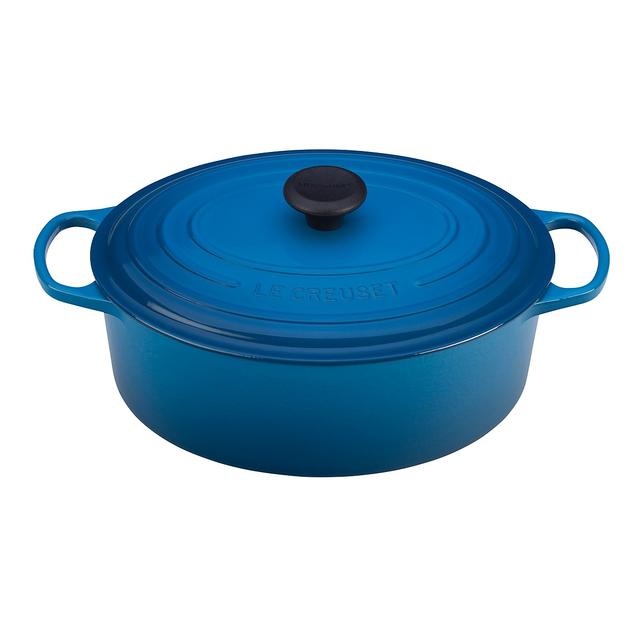 Le Creuset6.75-Quart Signature Oval Dutch Oven
