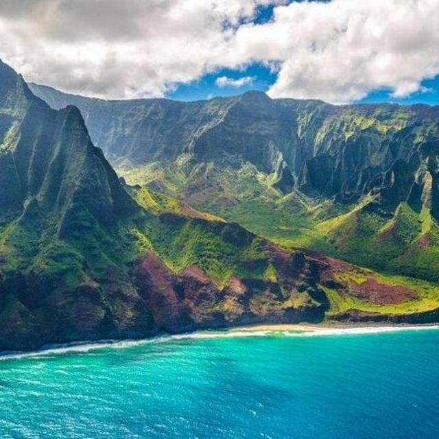 Na Pali Coast Boat Tour - yes this is a real picture - help get us there!