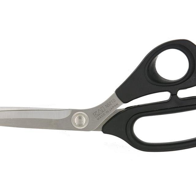 Kai 5210 8-inch Dressmaking Shears