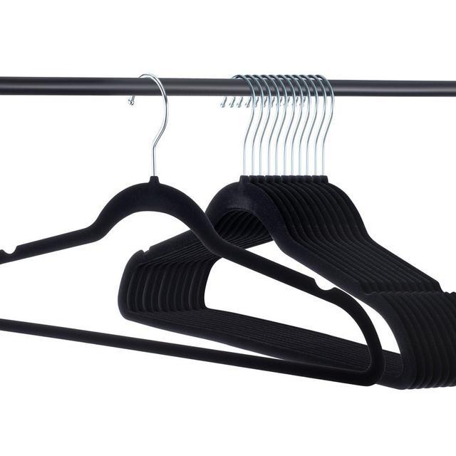 Premium Velvet Hangers Heavy duty - 50 Pack Clothes Hangers - Non slip Black Suit hangers - Clothes Hanger Hook swivel 360 - Ultra Thin