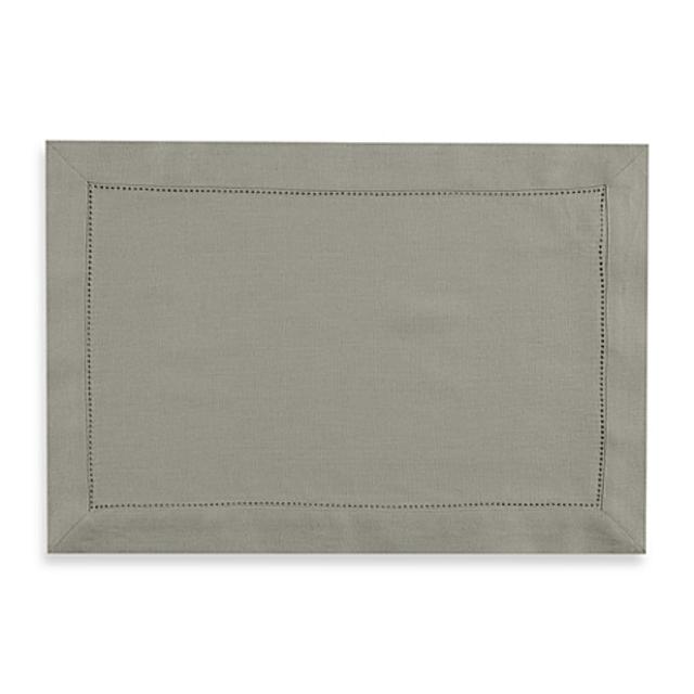 Waterford® Linens Addison 100% Linen Placemat in Platinum