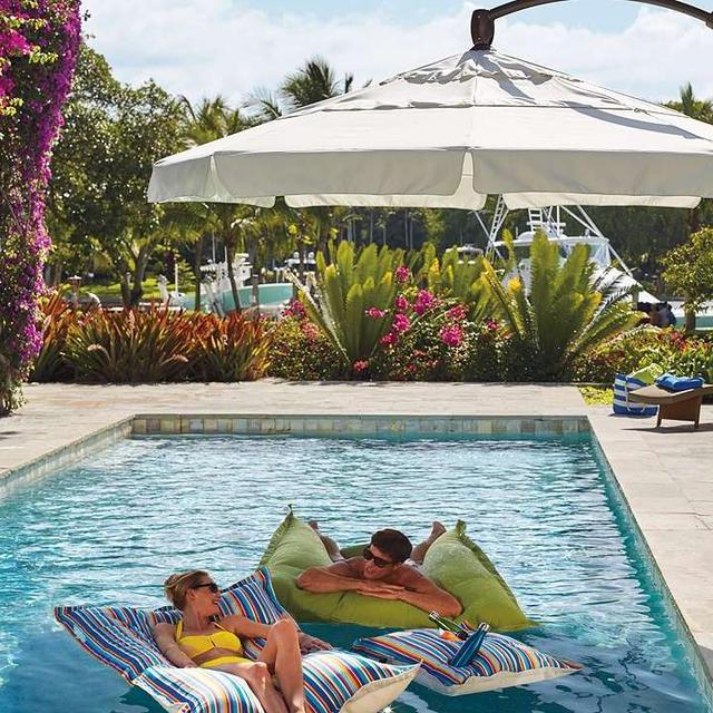 11' Round Side Mount Umbrella