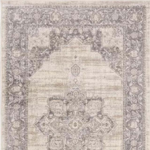 Evart Oriental Cream/Gray Area Rug
