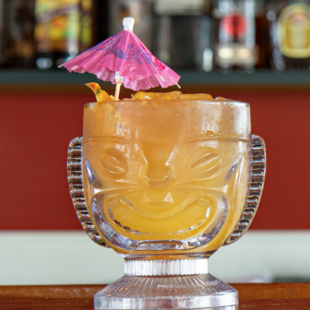 Dinner for 2 at Cheeseburger in Paradise in Maui (Honeymoon)