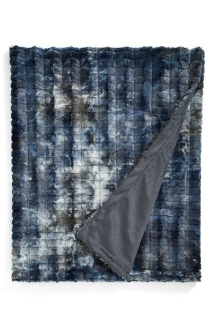 Ripple Plush Throw