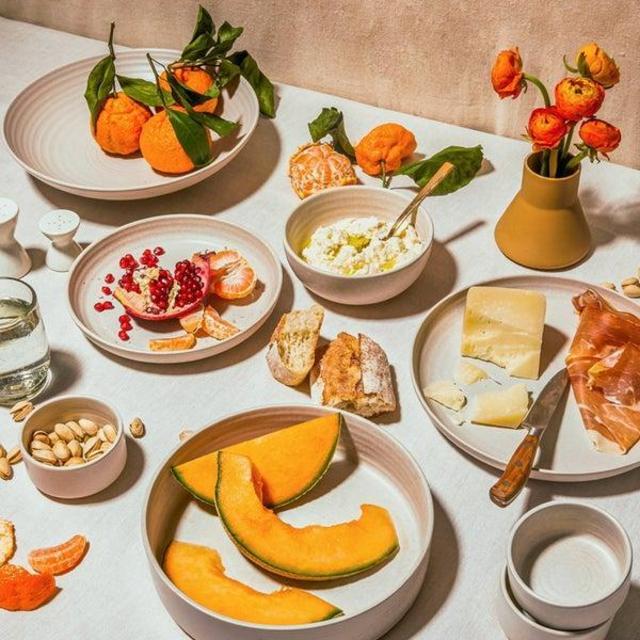 The Fresh Plate Dinnerware