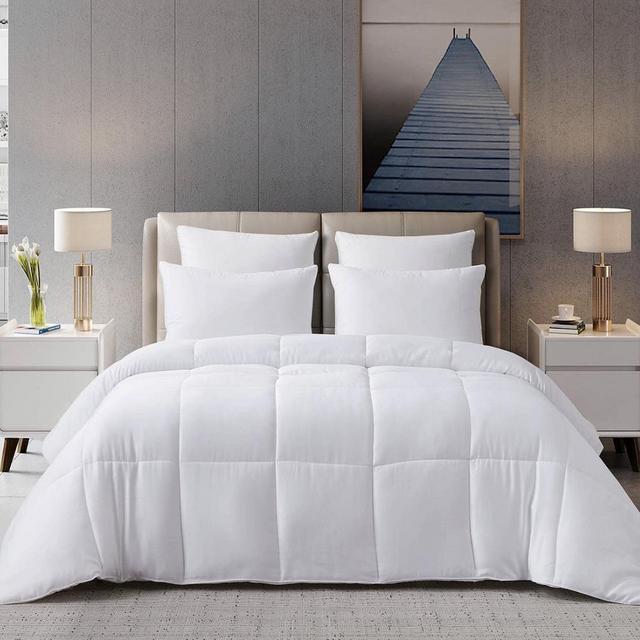 Martha Stewart All Seasons Multifunctional Cooling Comforter, King
