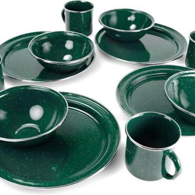 GSI Outdoors Pioneer Enamelware Table Set