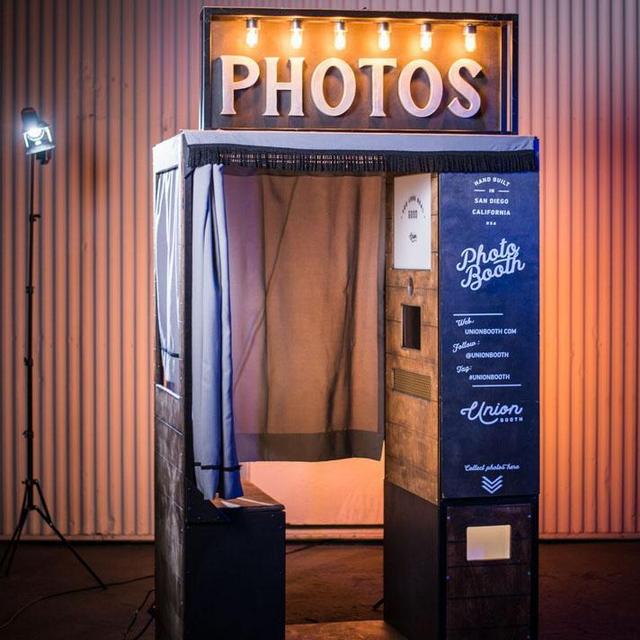 Photo Booth Rental