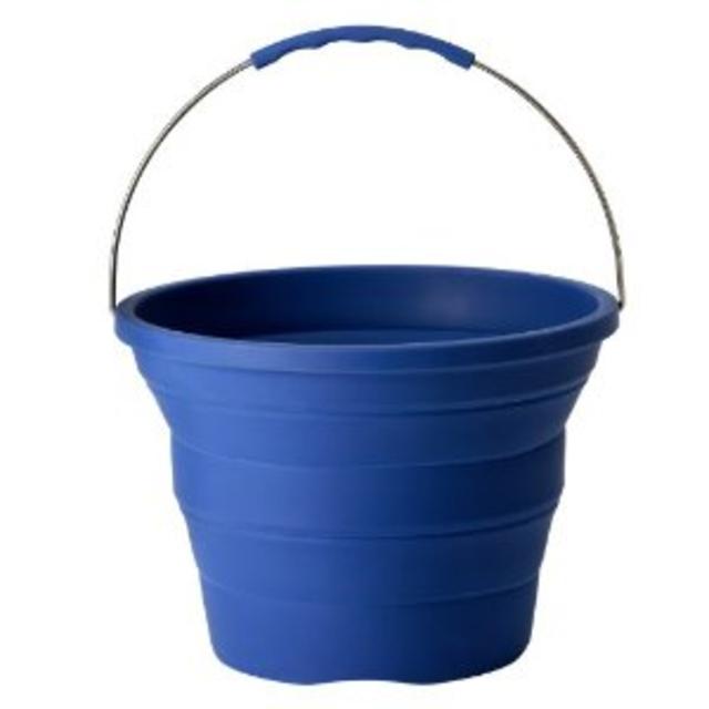 collapsible bucket for car camping
