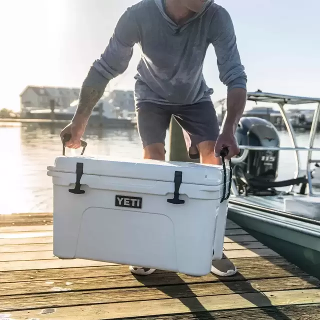 YETI 45 Hard Cooler