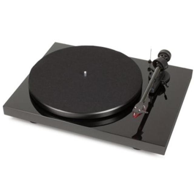 Pro-Ject - Debut Carbon (Black)