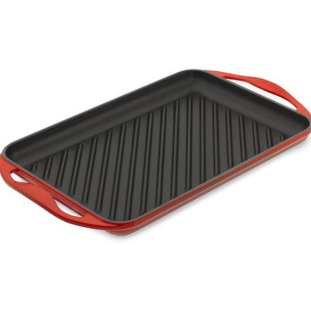 Le Creuset Cast-Iron Rectangular Skinny Grill, Red