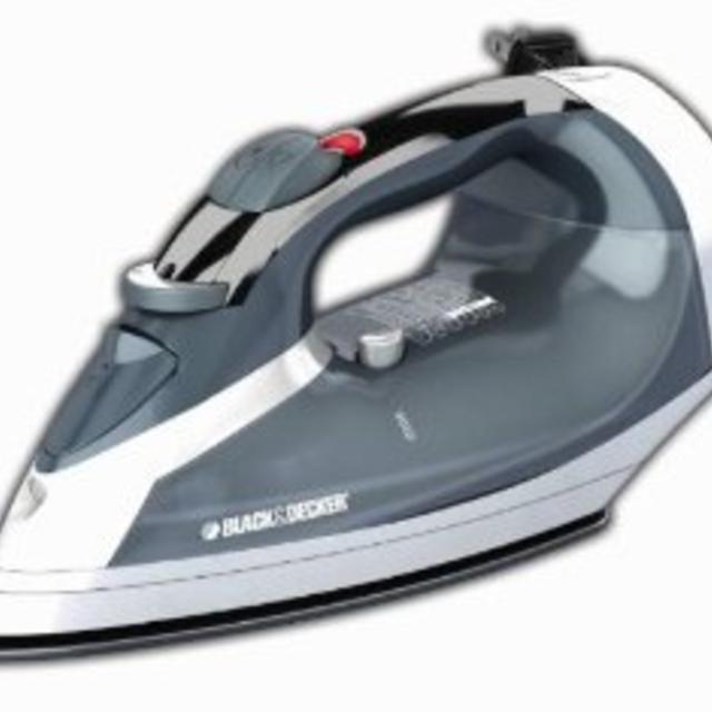 Black & Decker ICR05X Cord-Reel Steam Iron, Grey/White