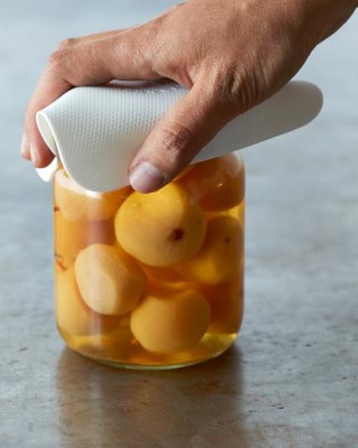 Williams Sonoma Open Kitchen Silicone Jar Opener