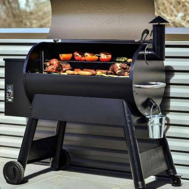 Traeger Pro Smoker