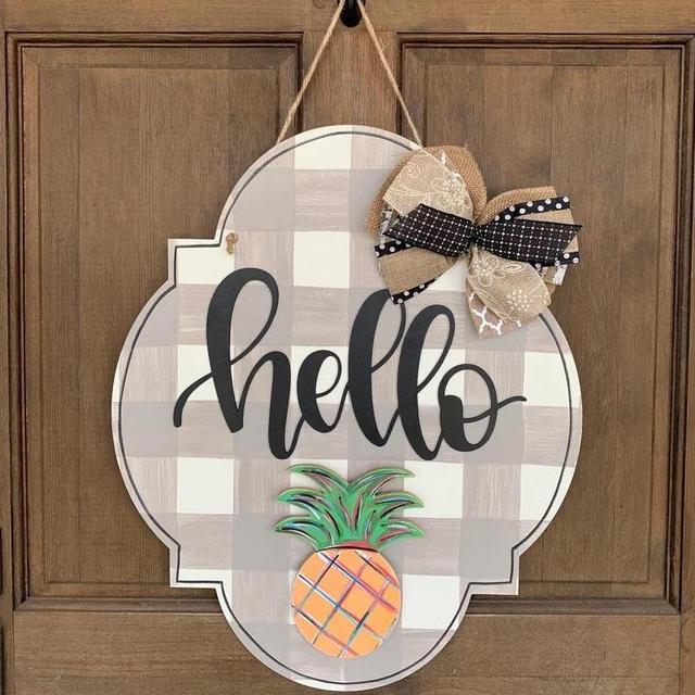 Welcome Sign with Interchangeable Seasonal Decor