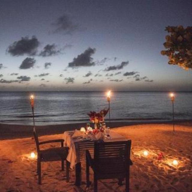 Honeymoon Private Beach Dinner